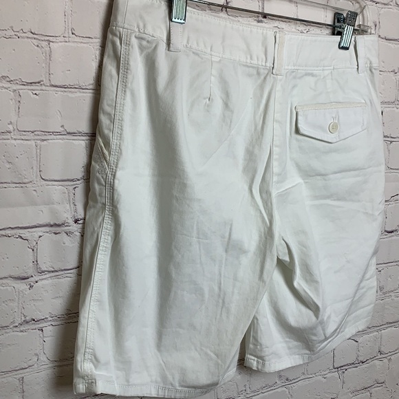 Tommy Bahama White Bermuda Style Chino Shorts - Picture 8 of 13